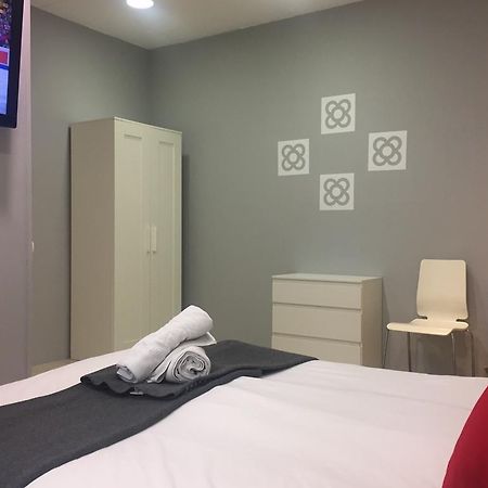 Hostel Artistic Barcelona Luaran gambar